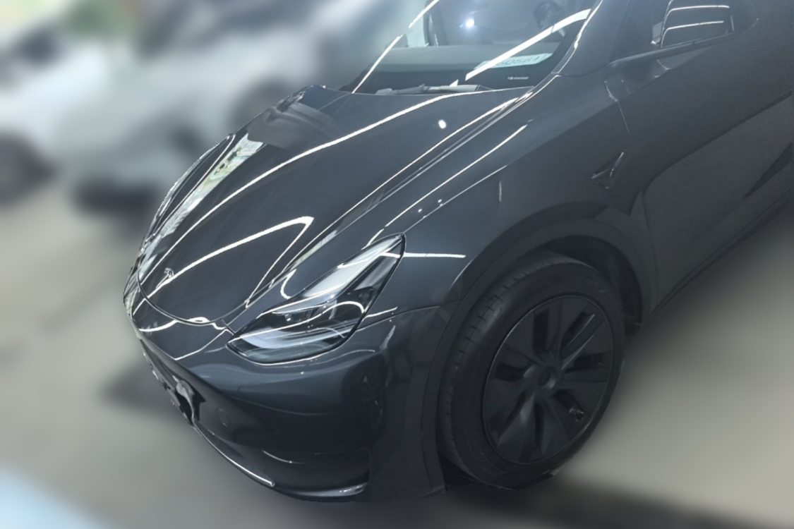 Tesla Model Y 2024 car image 
