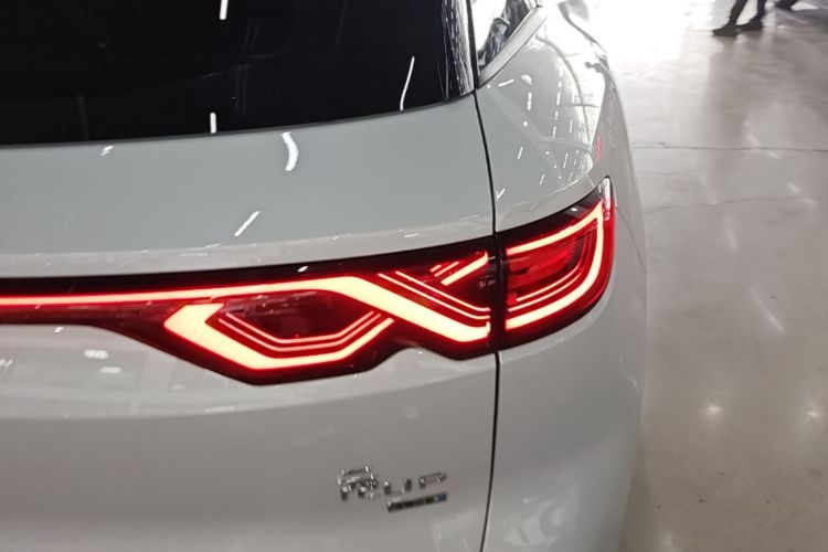 BYD YuanUP 2025 car image #8