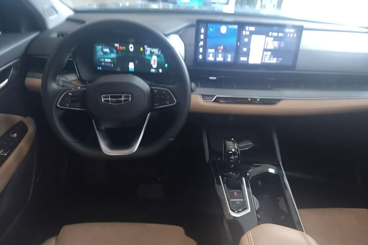 GEELY Emgrand L HiP 2023 car image #10