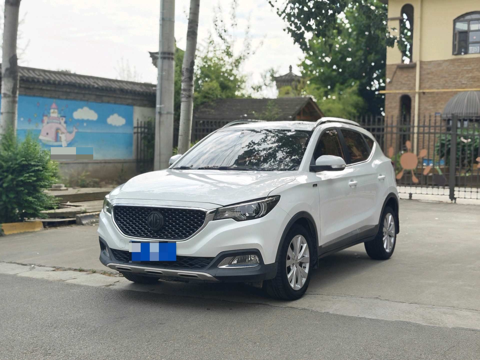 MG ZS 2017 car image 