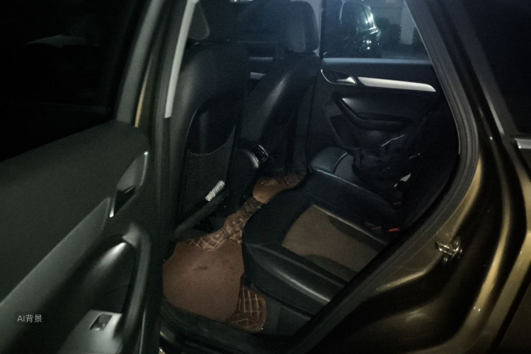Audi Q3 2016 #19 Audi Q3 2016 car image #19