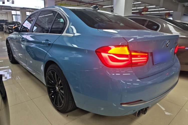 BMW 3 Series 2017 #5 BMW 3 Series 2017 car image #5