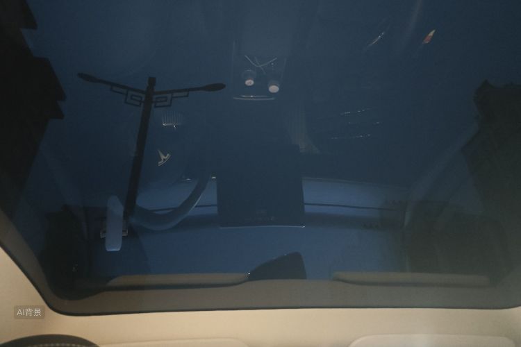 Tesla Model Y 2023 car image #20