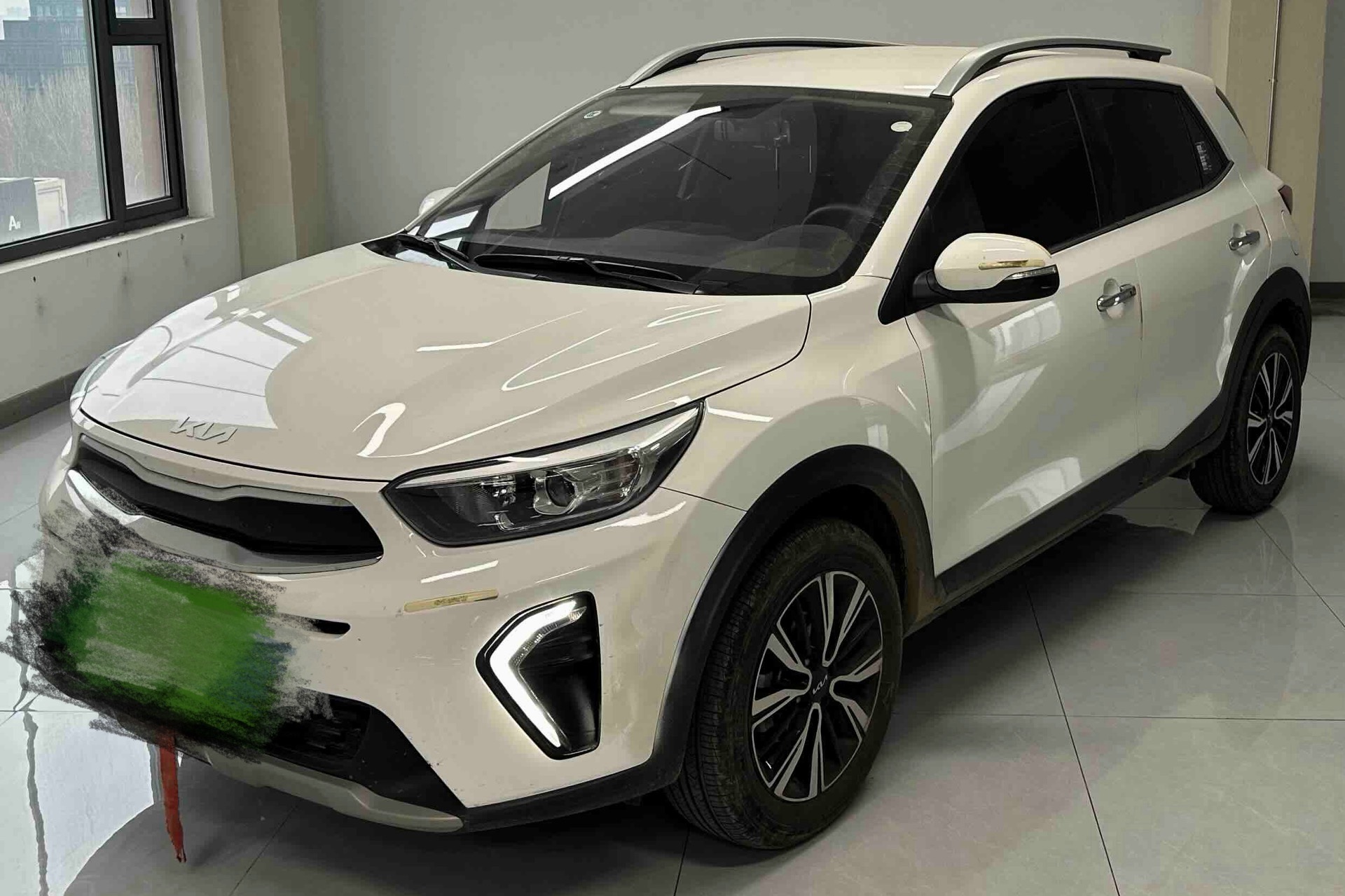 Kia KX1 2021 car image 