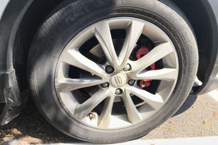 GEELY Emgrand GS 2018 car image #9