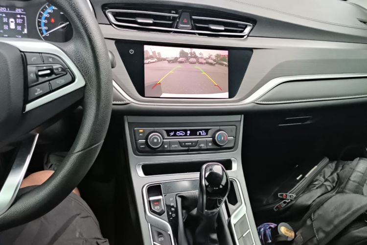 GEELY Emgrand 2021 #13 GEELY Emgrand 2021 car image #13