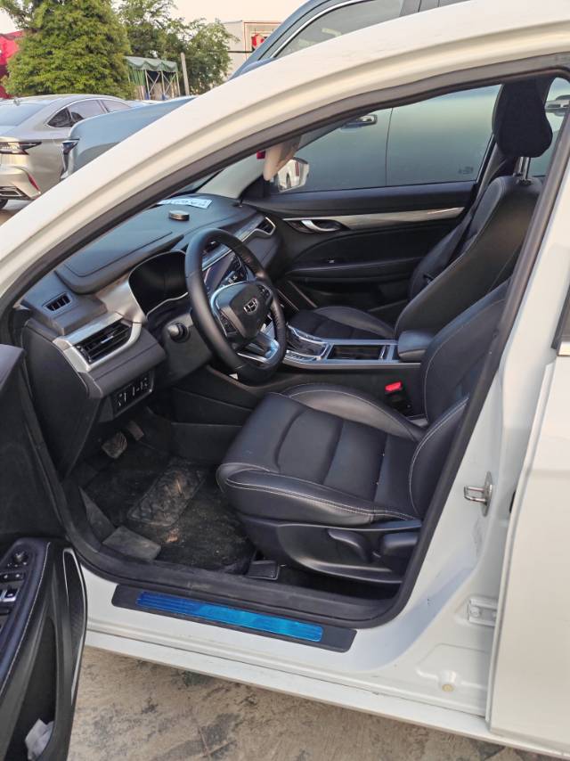 GEELY Emgrand 2020 #3 GEELY Emgrand 2020 imagen de coche #3