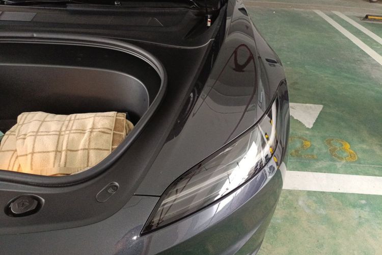Tesla Model 3 2025 car image #29