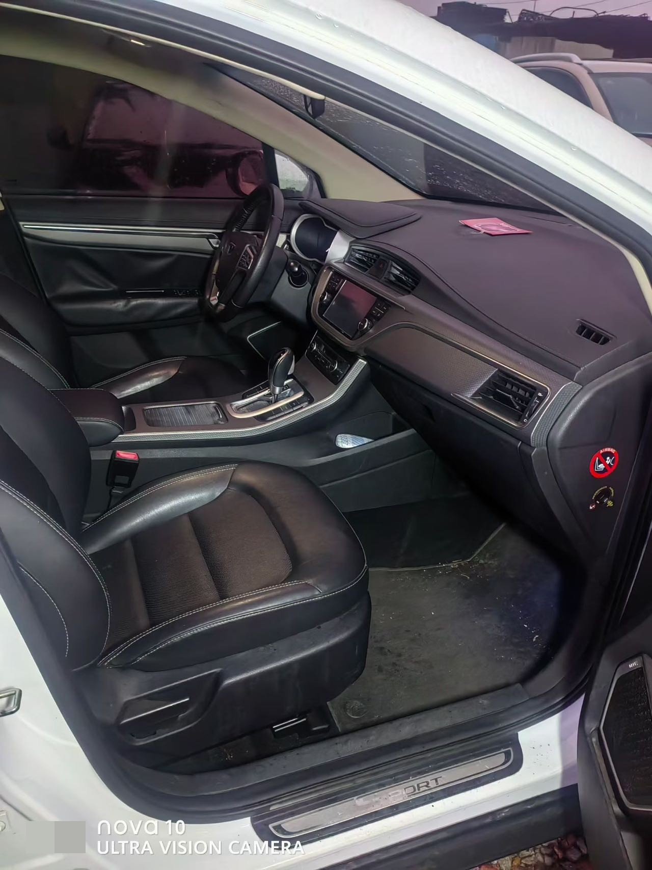 GEELY Emgrand GS 2018 car image #7