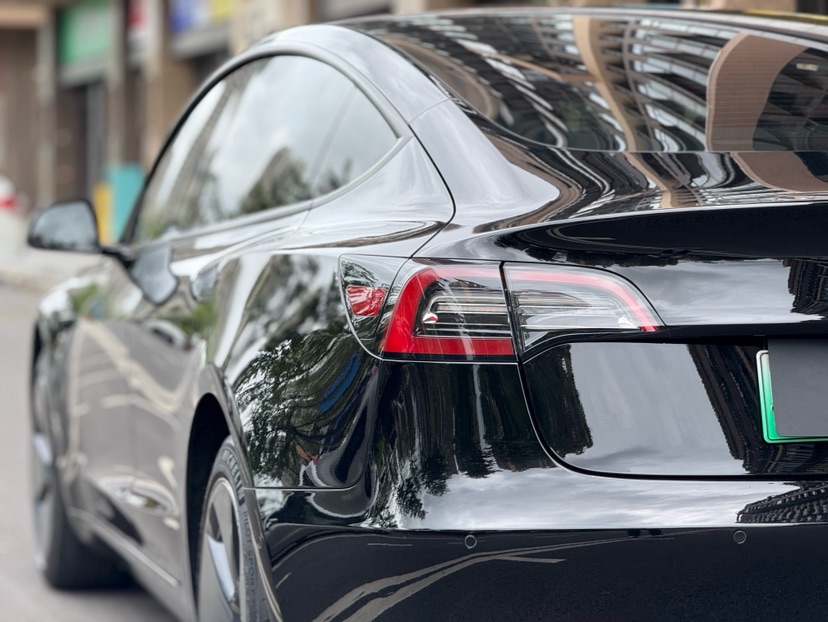Tesla Model 3 2021 car image #9