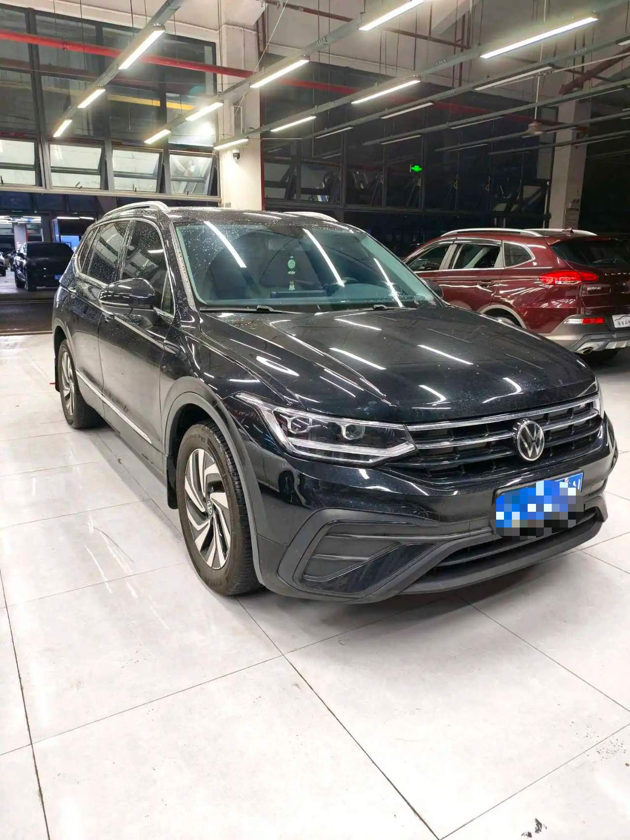 Volkswagen Tiguan L 2025 #3 Volkswagen Tiguan L 2025 изображение автомобиля #3