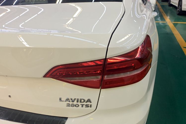 Volkswagen Lavida 2020 #8 Volkswagen Lavida 2020 car image #8