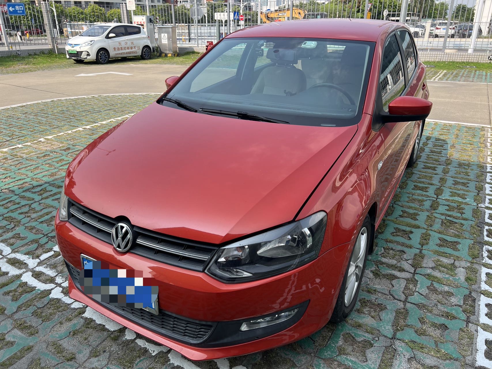 Volkswagen Polo 2012 Volkswagen Polo 2012 car image