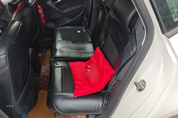 Volkswagen Polo 2019 car image #19