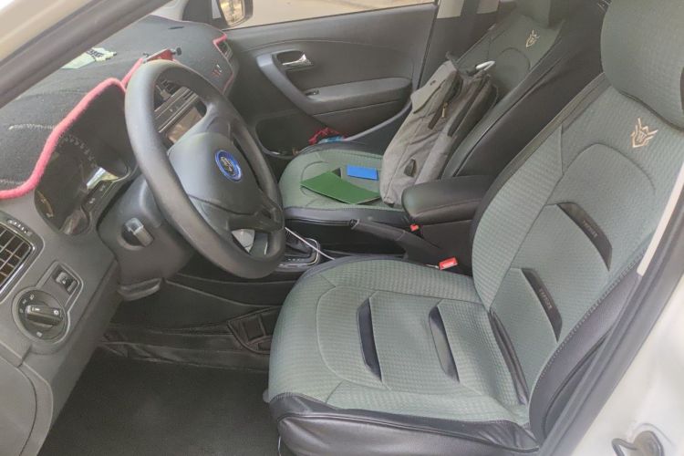 Volkswagen Polo 2017 #15 Volkswagen Polo 2017 car image #15