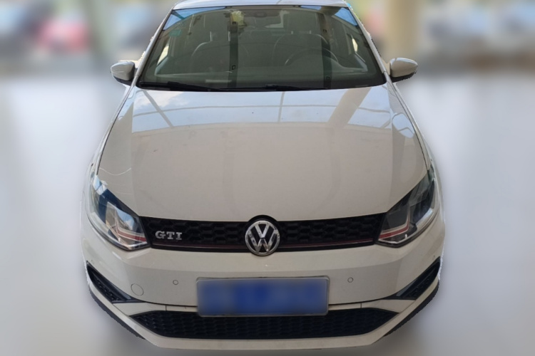 Volkswagen Polo 2016 car image #3