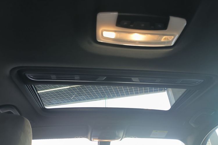 BMW 3 Series 2016 #18 BMW 3 Series 2016 car image #18