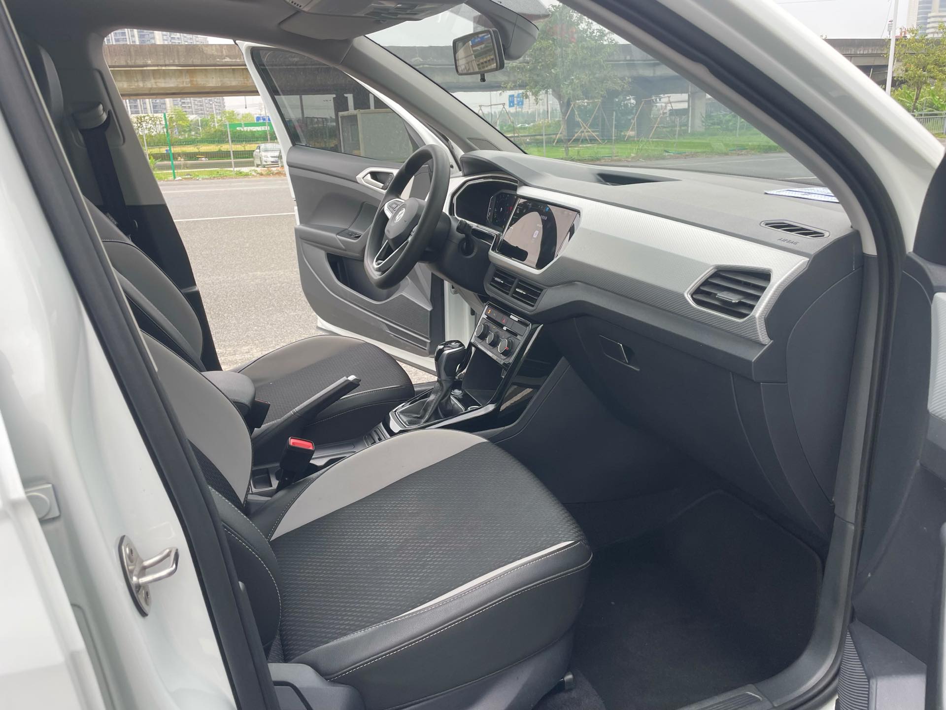 Volkswagen Tacqua 2023 car image #22