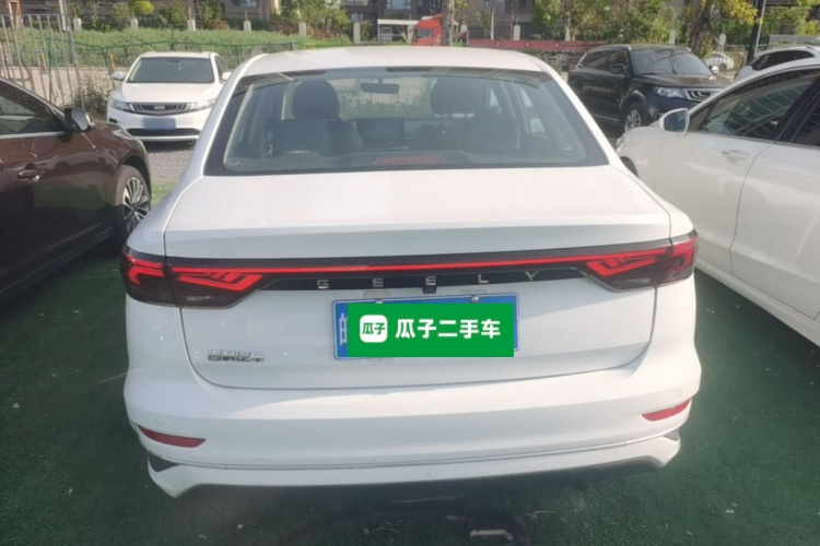 GEELY Emgrand 2023 #4 GEELY Emgrand 2023 car image #4