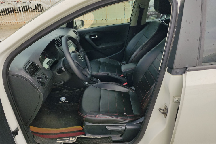 Volkswagen Polo 2019 immagine di auto #15