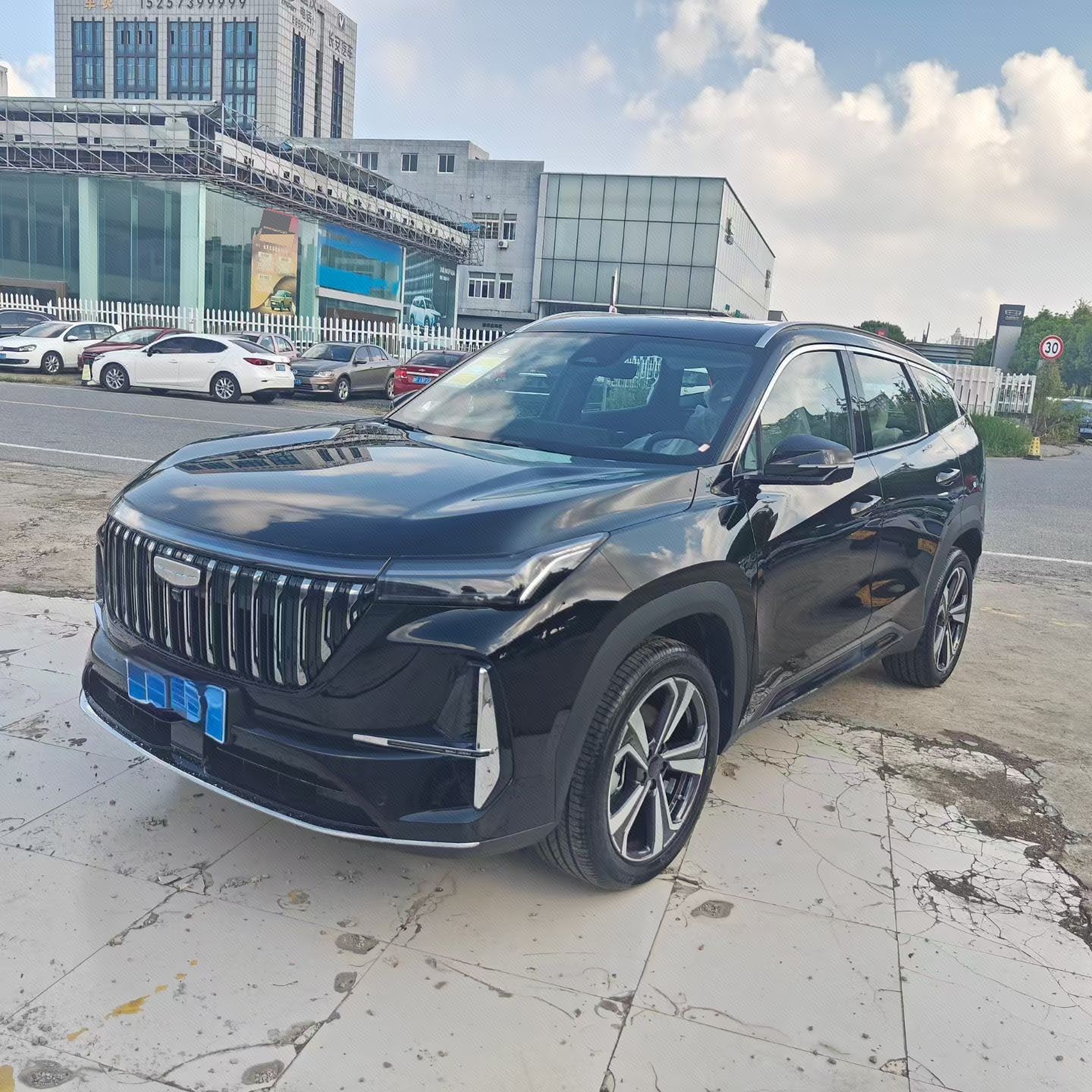 GEELY Boyue L 2026 car image 