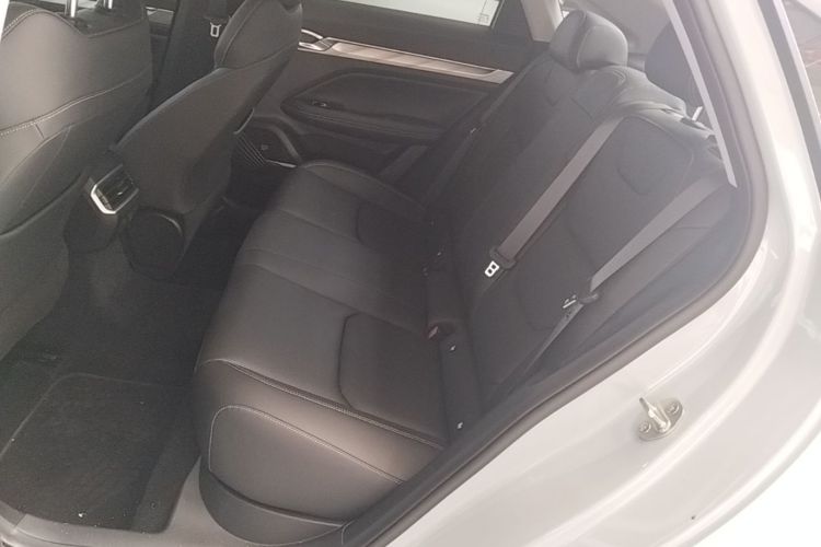GEELY Emgrand L HiP 2023 #17 GEELY Emgrand L HiP 2023 immagine di auto #17