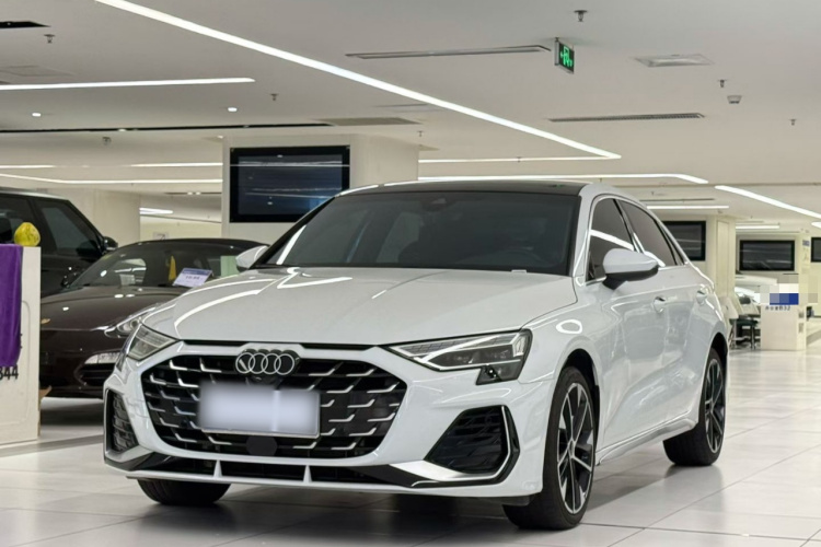 Audi A3 2025 car image #2