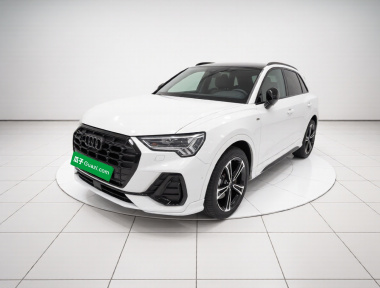 Audi Q3 2023 car image 