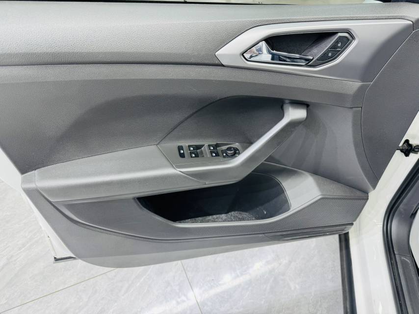 Volkswagen T-Cross 2022 #8 Volkswagen T-Cross 2022 صورة سيارة #8