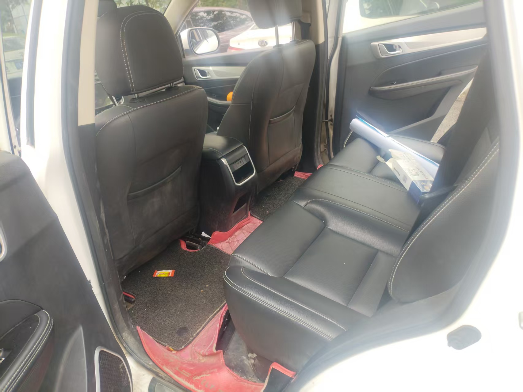 GEELY Vision X6 2020 car image #2