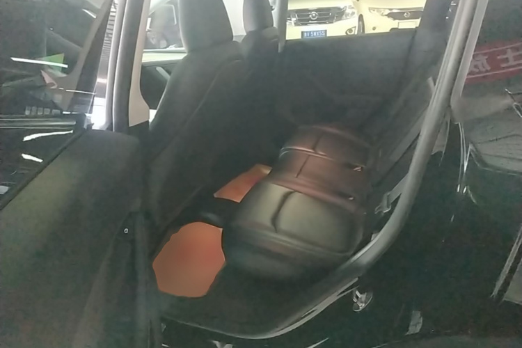 Tesla Model Y 2023 #17 Tesla Model Y 2023 car image #17