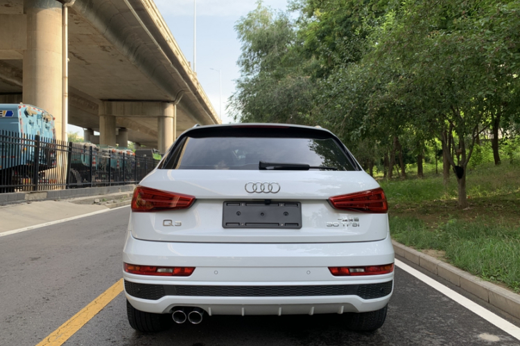 Audi Q3 2019 #6 Audi Q3 2019 car image #6