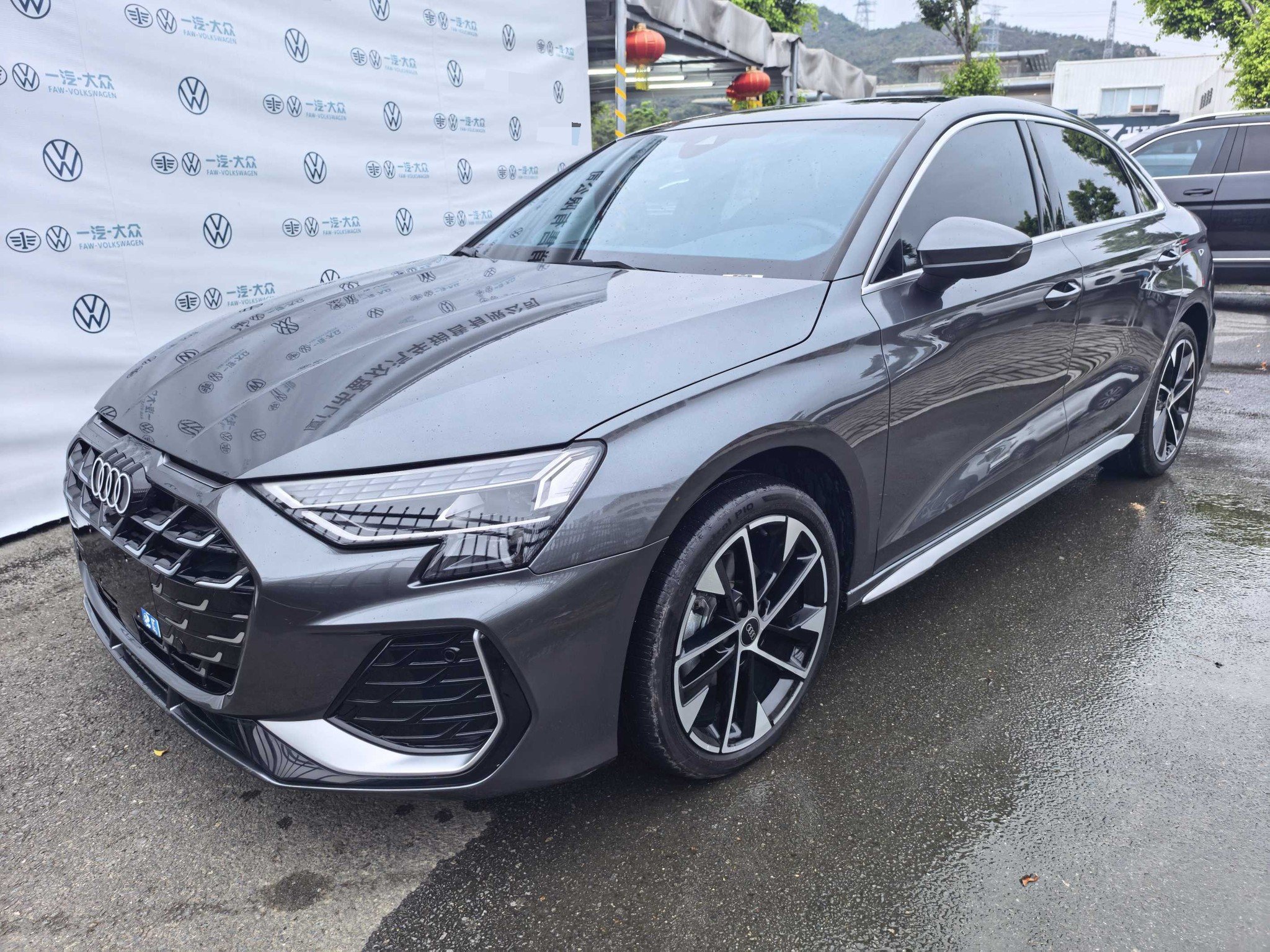 2025 car image 