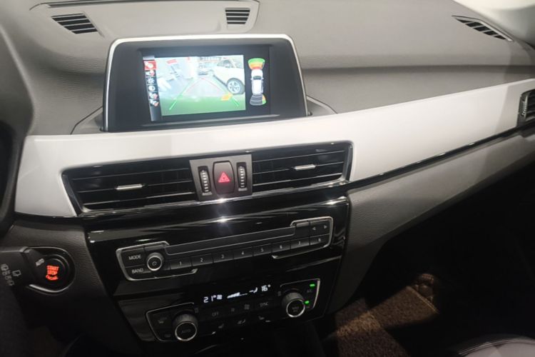 BMW X1 2017 car image #13