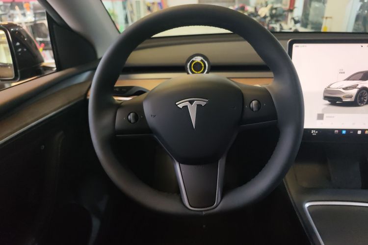 Tesla Model Y 2022 #11 Tesla Model Y 2022 immagine di auto #11