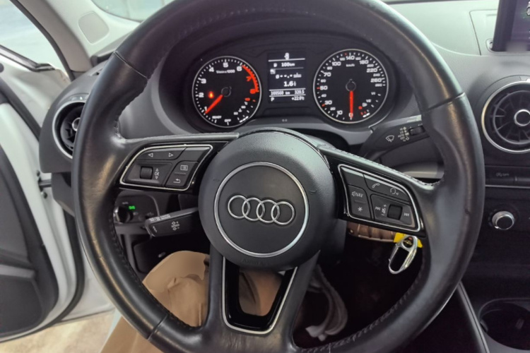 Audi A3 2020 car image #15