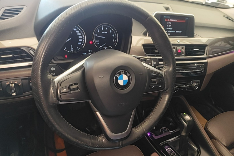BMW X1 2019 #11 BMW X1 2019 car image #11