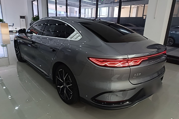 BYD Han 2024 car image #7