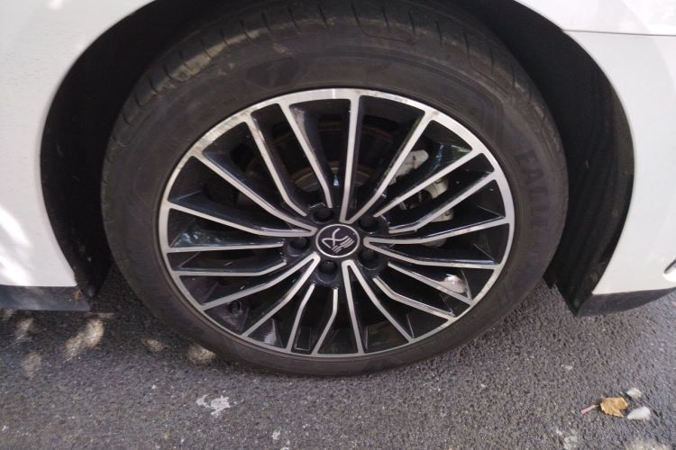 BYD Han 2022 car image #6
