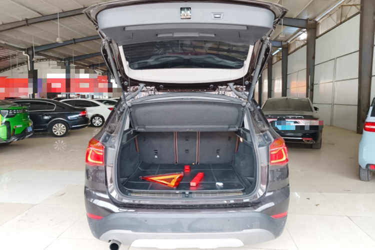 BMW X1 2019 #19 BMW X1 2019 car image #19