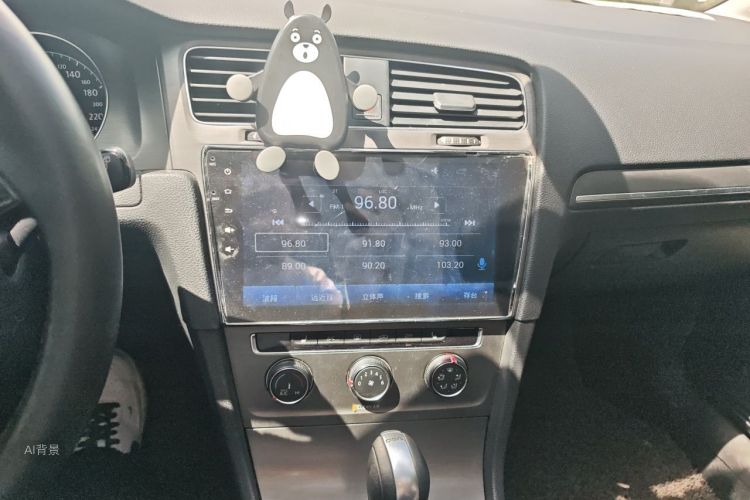 Volkswagen Golf 2016 car image #15