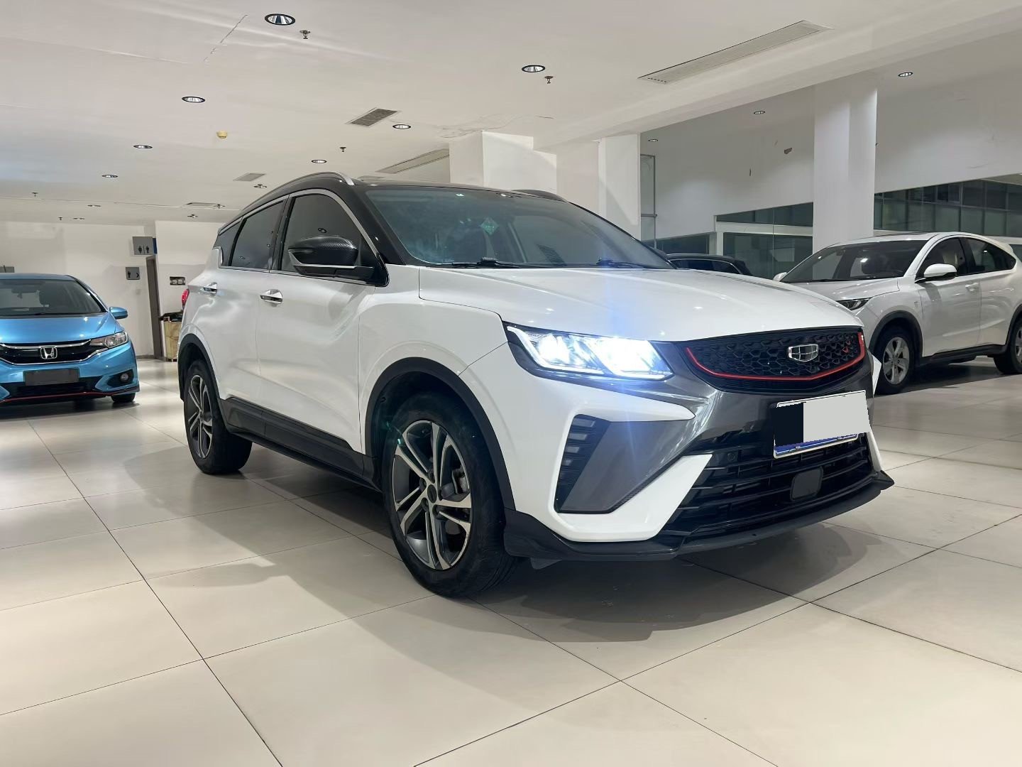 GEELY Coolray 2022 #3 GEELY Coolray 2022 car image #3