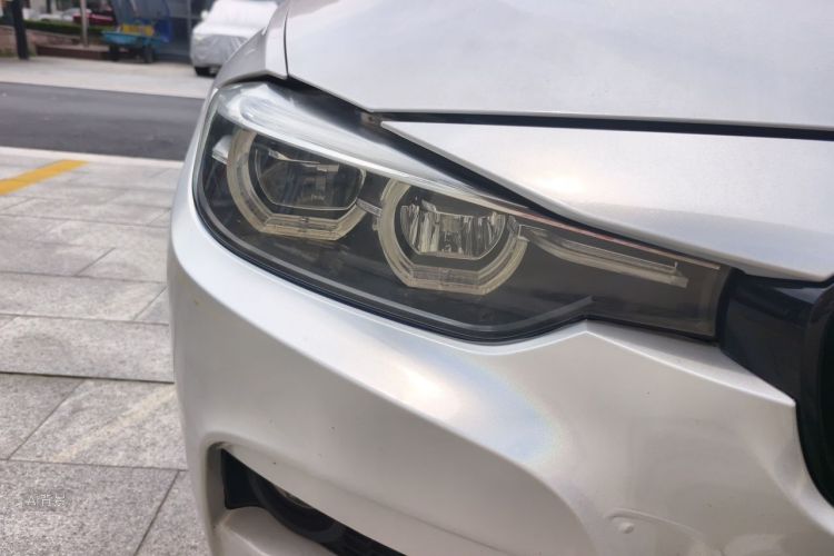 BMW 3 Series 2019 #8 BMW 3 Series 2019 car image #8