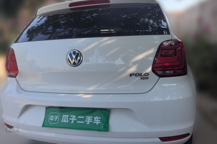 Volkswagen Polo 2019 car image #6