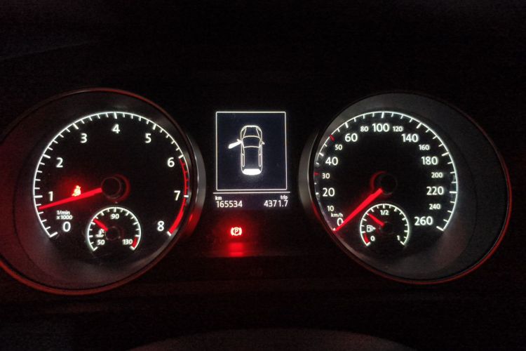 Volkswagen Golf 2016 car image #12