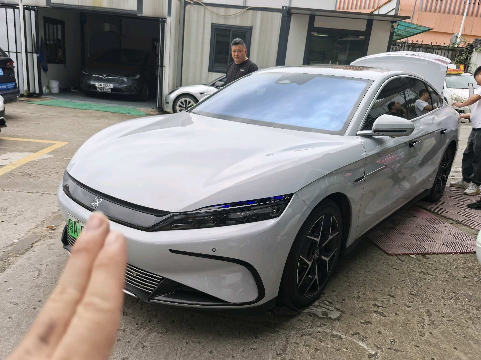 BYD Han 2024 car image 