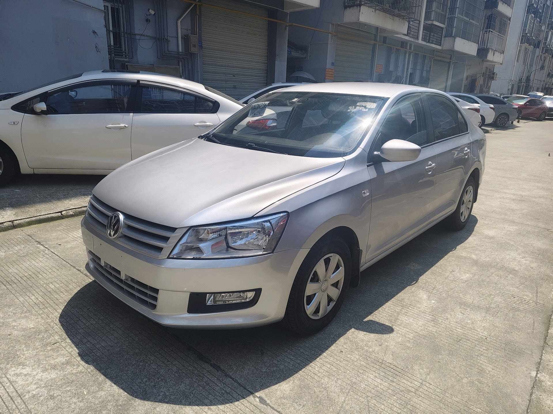Volkswagen Santana 2015 Volkswagen Santana 2015 car image