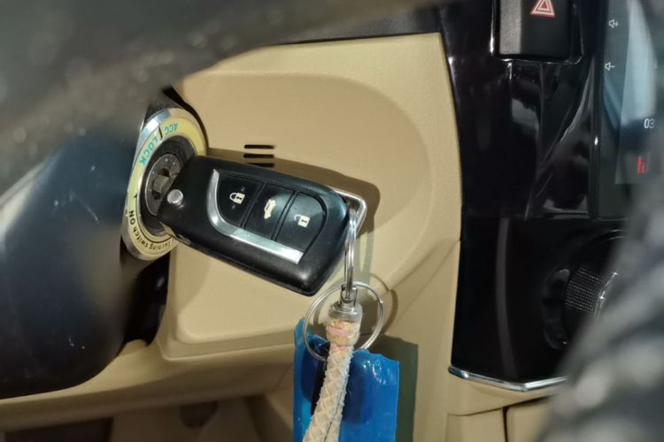 Toyota Corolla 2017 car image #9