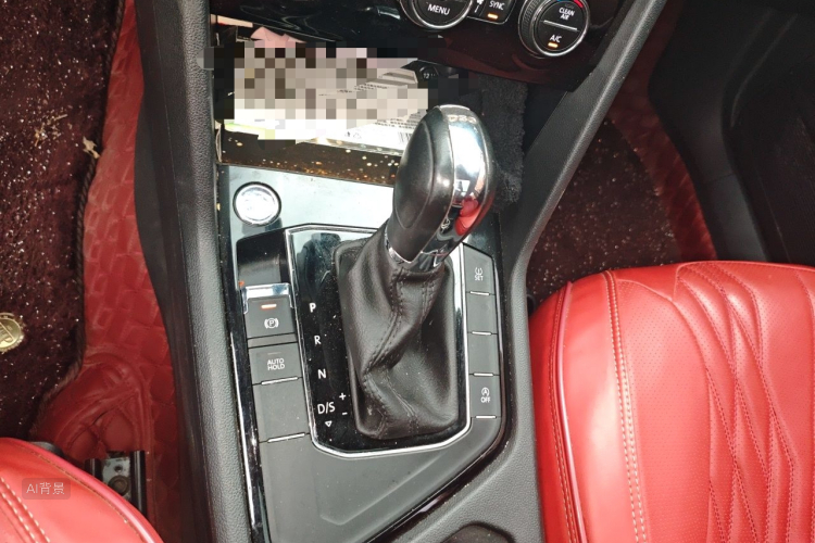 Volkswagen Tharu 2020 car image #16