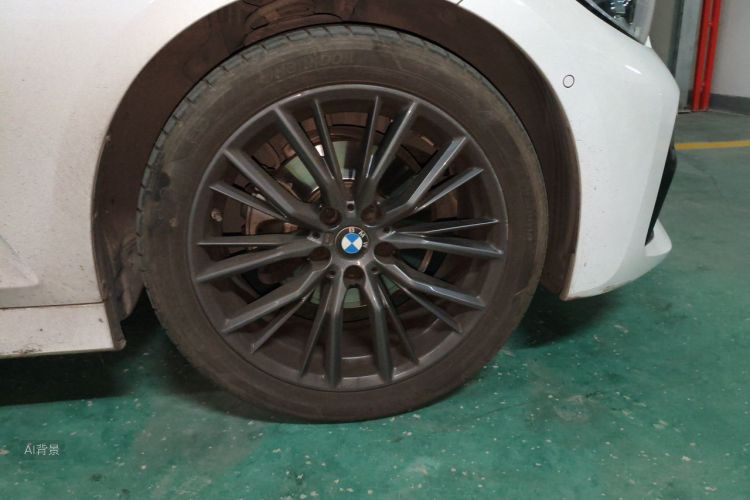 BMW 3 Series 2021 car image #9